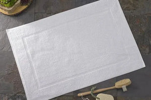 Bath Mat White Border